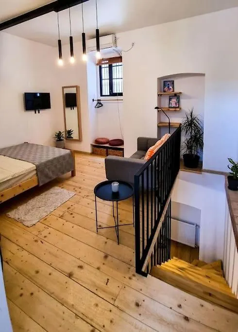 Sebastian'S Stylish Apartment In Old Town Tiflis